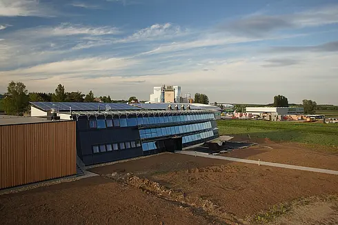 Verwaltungsgebäude Windkraft Simonsfeld AG