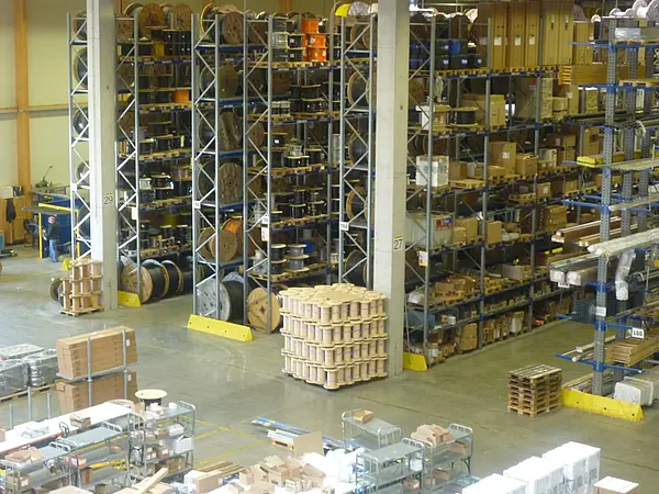 Hallenbeleuchtung REXEL Austria GmbH