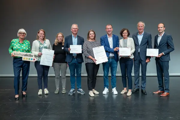 Darauf bauen wir: Sanierung und klimafitte Gebäude für die Zukunft! Auszeichnungsveranstaltung von klimaaktiv, ÖGNB und AGPB Gebäuden