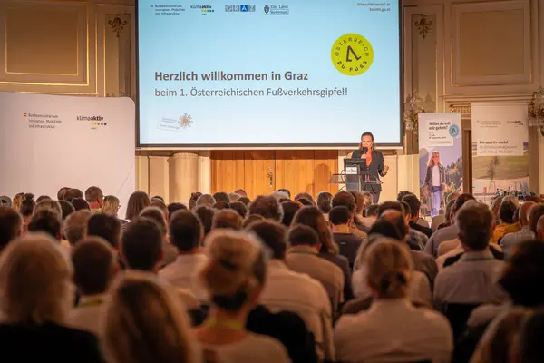 Eindrücke vom 1. Österreichischen Fußverkehrsgipfel in Graz