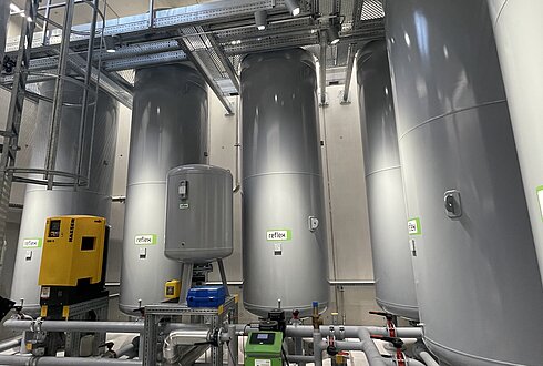 Power-to-Heat-Anlage Hall AG, Ausdehnungsgefäße