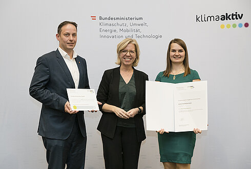 Auszeichnung von klimaaktiv Projektpartnern und Vorzeigebetrieben durch Klimaschutzministerin Leonore Gewessler (BMK)