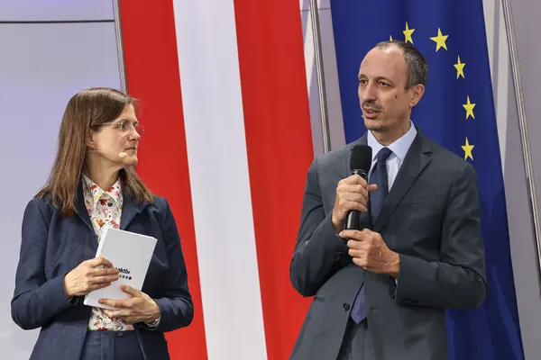 Franziska Trebut (ÖGUT), SC Jürgen Schneider (BMK, Sektion Klima und Energie)